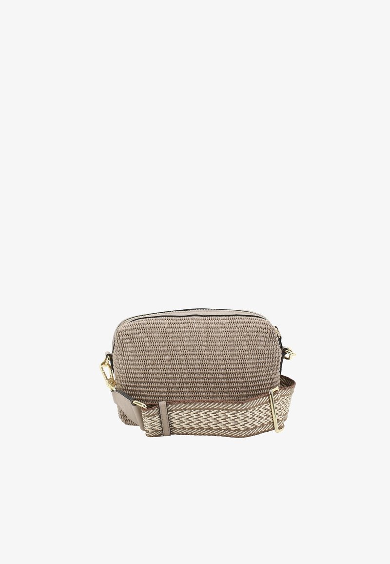 Petit sac bandoulière rectangulaire tissé en tons beiges avec une sangle réglable à motif et des garnitures dorées.
