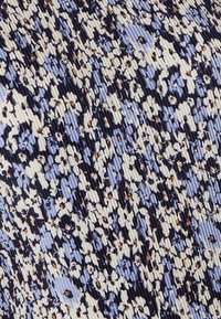 Damart PLISSÉ PERMANENT - Blouse - bleu fleuri