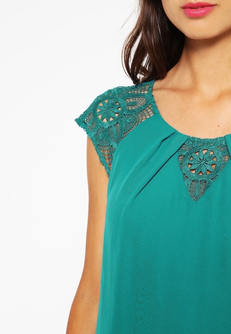 NAF NAF Day dress - green - (Pre-owned) - Zalando.ie NAF NAF Day dress - green - (Pre-owned) - Zalando.ie