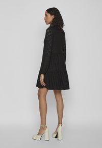 VILA VIKAWA - Nappali ruha - black