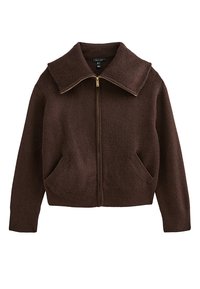 Brązowa polarowa kurtka na zamek błyskawiczny z dużym kołnierzem, dwoma przednimi kieszeniami i złotymi detalami na zamku. Miękka tekstura, krótki fason.