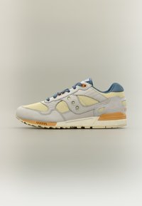 Sélectionné, tofu/buckskin