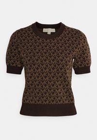 Top de punto marrón de manga corta que presenta un patrón geométrico en un tono más claro, con cuello y dobladillo acanalados, y mangas ligeramente abullonadas.
