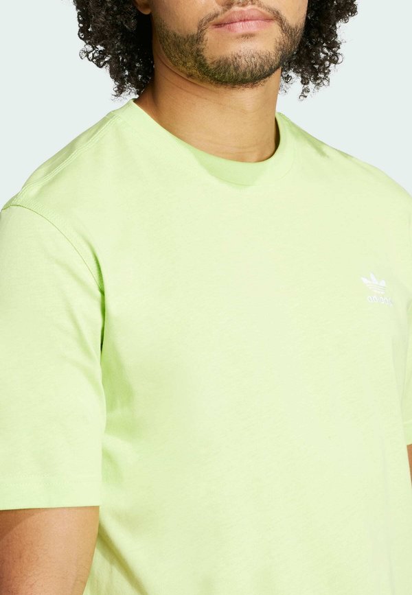 TREFOIL ESS  - Basic T-shirt - pulse lime4