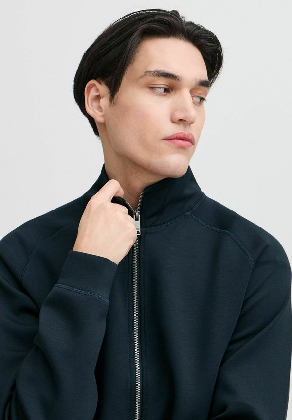 CFSIGURD - Zip-up sweatshirt4