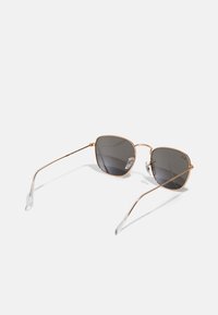 Ray-Ban FRANK UNISEX - Occhiali da sole - rose gold-coloured
