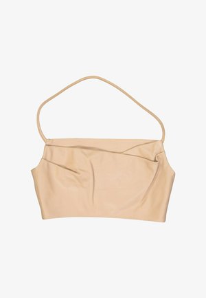 Beżowy, bezrękawnikowy crop top z cienkimi ramiączkami spaghetti i delikatnym marszczeniem na przednim materiale.