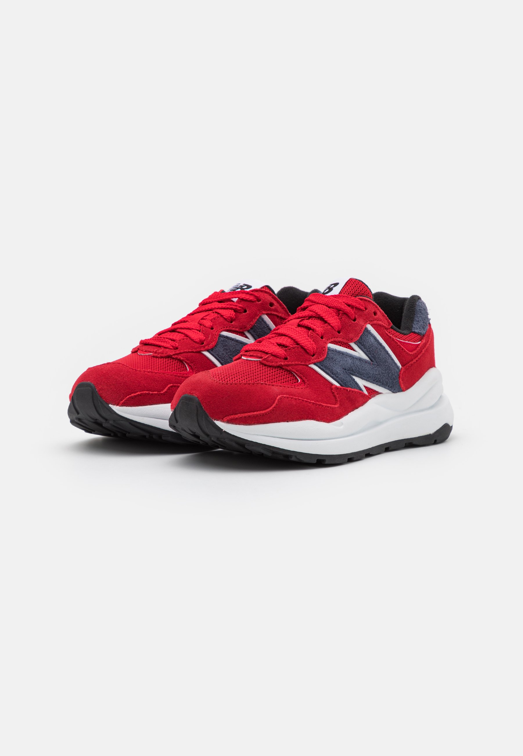 new balance mens red trainers