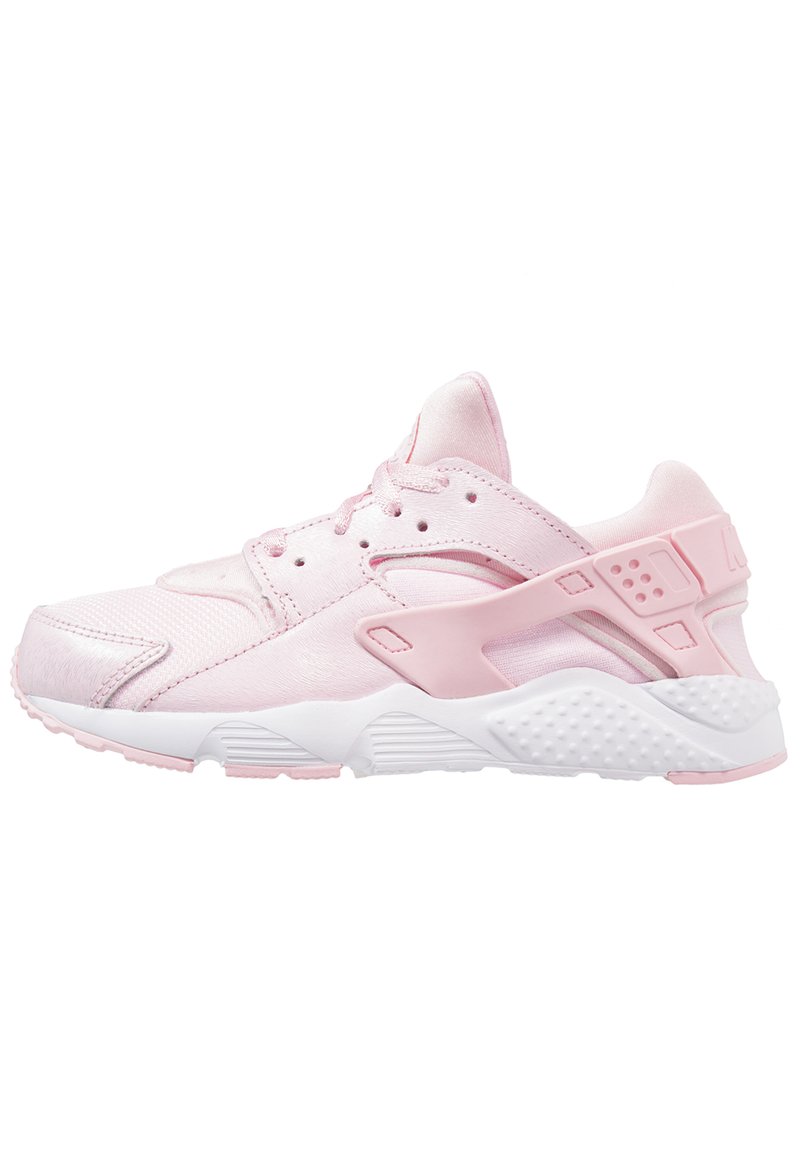 nike huarache run se pink