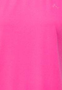 ONLY Play ONPAUBREE LIFE ON BAT LOOSE - Sports T-shirt - raspberry sorbet