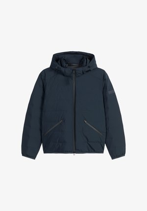 Marineblaue, gesteppte Jacke mit Kapuze, Frontreißverschluss und zwei diagonalen Reißverschlusstaschen; glatte Textur und schlankes Design.