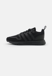 adidas Sportswear - MULTIX UNISEX - Edzőcipő - core black Miniatűr kép 1