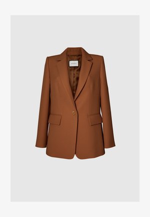 Brauner maßgeschneiderter Blazer aus glattem Stoff mit einem einzelnen Knopfverschluss, geknöpften Revers und zwei frontalen Taschen. Gefüttertes Innenfutter.