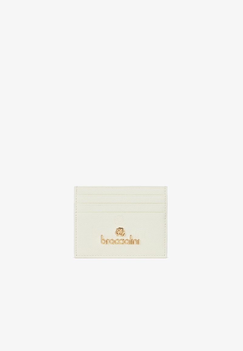 Porte-cartes blanc avec quatre emplacements pour cartes et logo doré Braccialini ainsi qu'un emblème rose au centre avant.