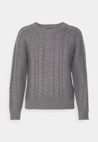 Pull gris en tricot présentant un motif torsadé et texturé, col rond, poignets et ourlet côtelés. Matière douce de poids moyen.