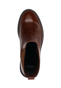 Bruine leren enkelboot met elastische zijkanten, ronde neus en een gestructureerde trekhaak aan de achterkant. Glad oppervlak en een lage zool.