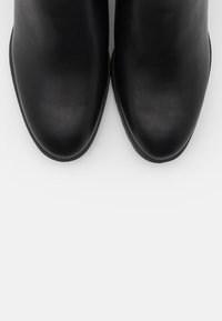 Esprit Ankle boot