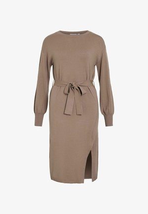 Robe tricotée taupe à manches longues, avec décolleté rond, ceinture à nouer à la taille, poignets côtelés et fente à l'avant sur un ourlet longueur genou.