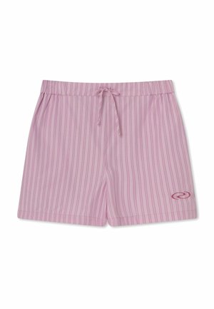 Világos rózsaszín rövidnadrág sötétebb rózsaszín függőleges csíkokkal, elasztikus derékrésszel, húzózsinórral és kis logóval a jobb alsó lábszáron.