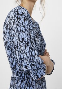 PULL&BEAR Vardagsklänning - blue