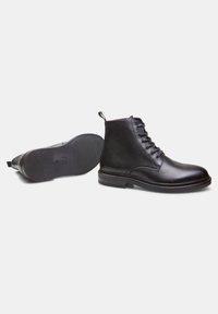 Bata Stivaletti stringati - schwarz