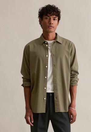 KENT COLLAR - Overhemd - pale brown