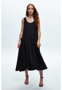 adL SLEEVELESS MIDI WITH POCKET - Vapaa-ajan mekko - black