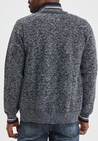 Creeks Cardigan - gris foncé