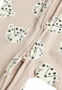Next CHARACTER 3 PACK - Odijelo za spavanje - neutral leopard