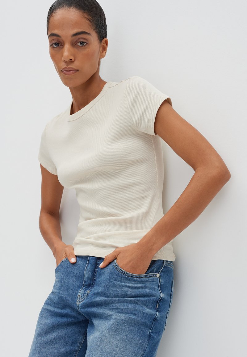 someday. SLIM FIT RIB - T-shirt basic - natural glaze