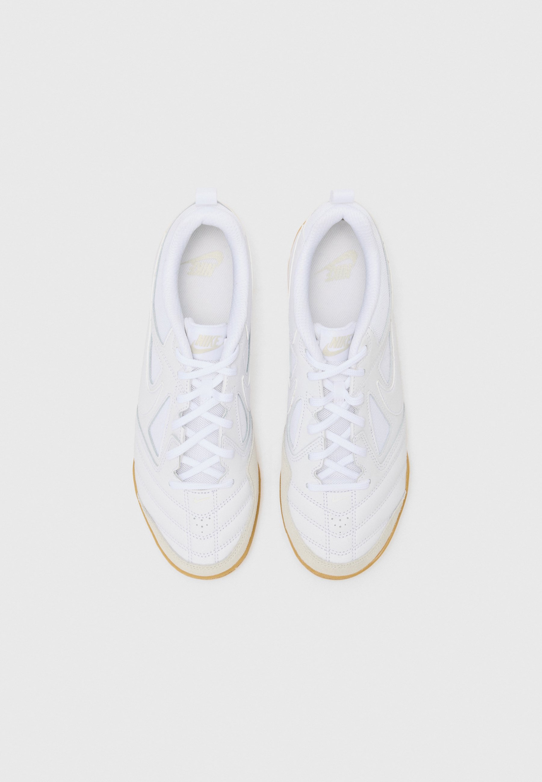 nike gato white gold