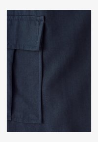 Valitud, midnight navy