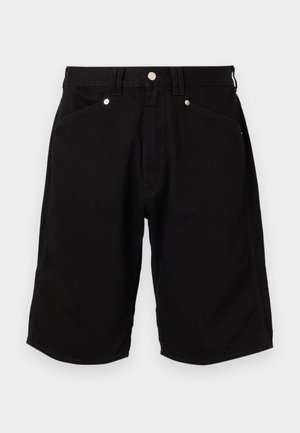 Melni džinsi šorti ar klasisku dizainu, kas ir aprīkoti ar priekšējām kabatām un metālu aksesuāriem. Audumam ir gluda, stabila tekstūra.