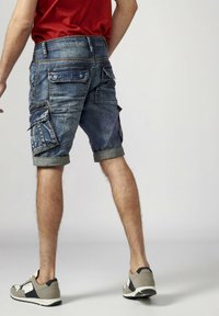 Koroshi Jeansshort - azul claro