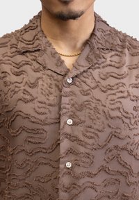Redefined Rebel Overhemd - brown fur/bruin - Zalando.nl