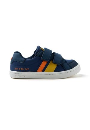 Zapatilla azul marino con dos tiras de velcro, con franjas naranjas y amarillas. El texto en el costado dice: "¡QUE TENGAS UN BUEN DÍA!" Suela de goma blanca.