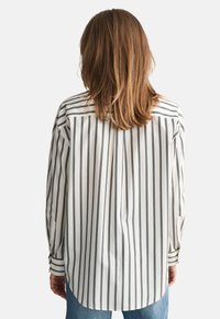 GANT CLASSIC STRIPED - Camicia - deep forest