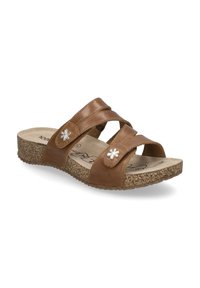 Sandales en cuir marron à enfiler avec trois brides croisées, accents floraux et semelle en liège texturée. Semelle intérieure rembourrée pour le confort.