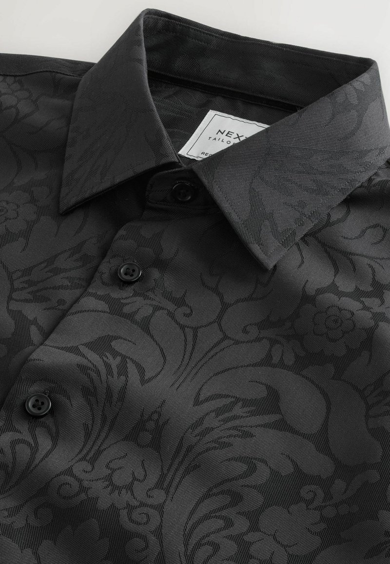 Next REGULAR FIT Camicia black floral/nero