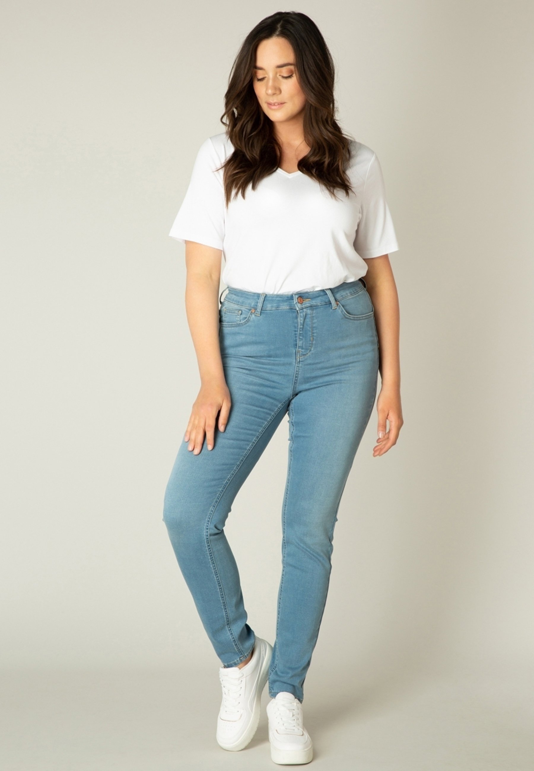 Skinny Jeans Short Mom Jeans Plus Size BASE LEVEL CURVY Slim Fit