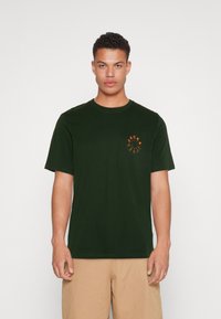Jack & Jones JJWARRIOR TEE CREW NECK 3 PACK - Triko s potiskem - navy blazer/white/mountain view
