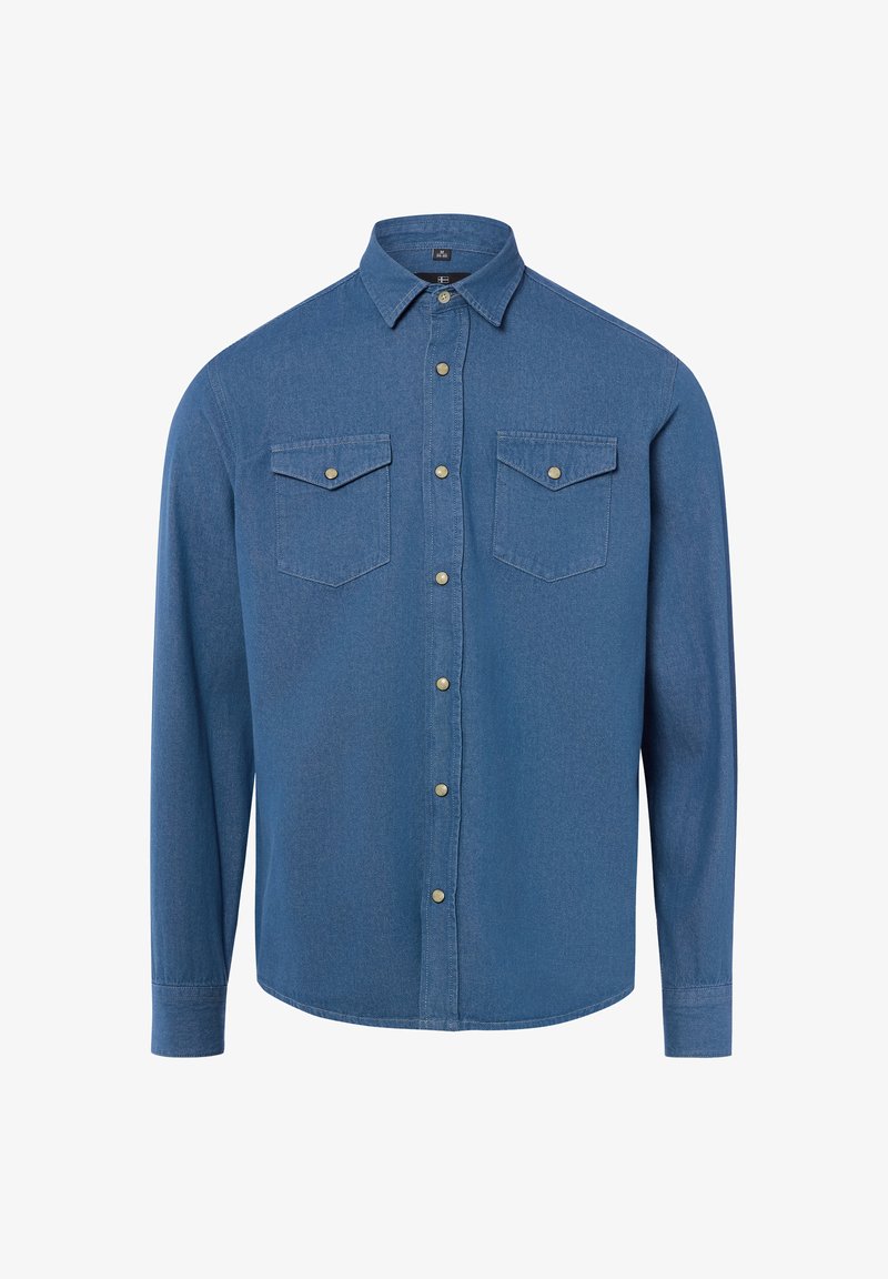Chemise en denim bleu à manches longues avec fermeture à boutons, col pointu et deux poches poitrine à rabats boutonnés.