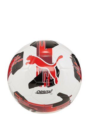 Puma Fußball in Weiß, Schwarz und Rot; mit sechseckigen Panels, grafischen Akzenten und einem auffälligen Logo. Ideal für das Spiel.