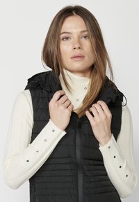 Koroshi PADDED - Vesta - black