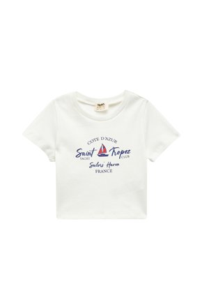 Camiseta de algodón blanca de manga corta, con un gráfico en azul marino de un velero y texto: "COTE D'AZUR Saint Tropez YACHT CLUB Puerto del Marinero FRANCIA."