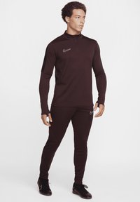 Nike Performance ACADEMY DRILL TOP - Hosszú ujjú felső - burgundy crush black white