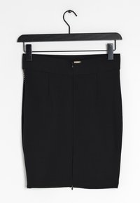 Guess Pouzdrová sukně - black