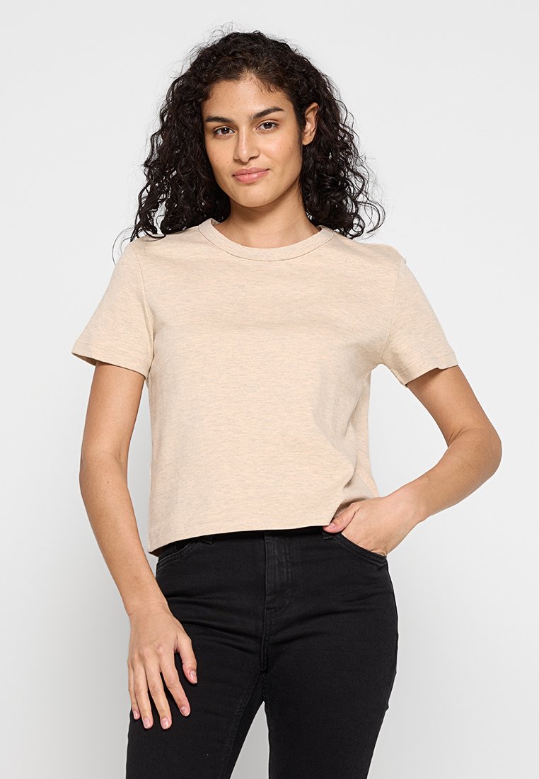 Mango T-shirt basic beige