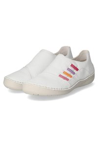 Chaussures blanches en cuir à enfiler avec une finition texturée, ornées de rayures colorées en rose, orange et violet sur les côtés. Semelle douce.