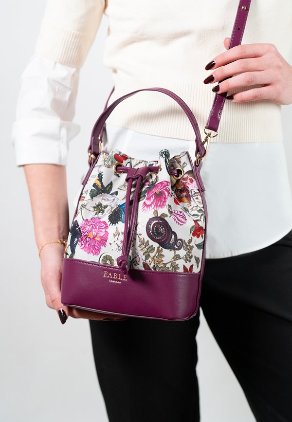 FLORAL ENGRAVINGS PLUM BUCKET - Umhängetasche - plum